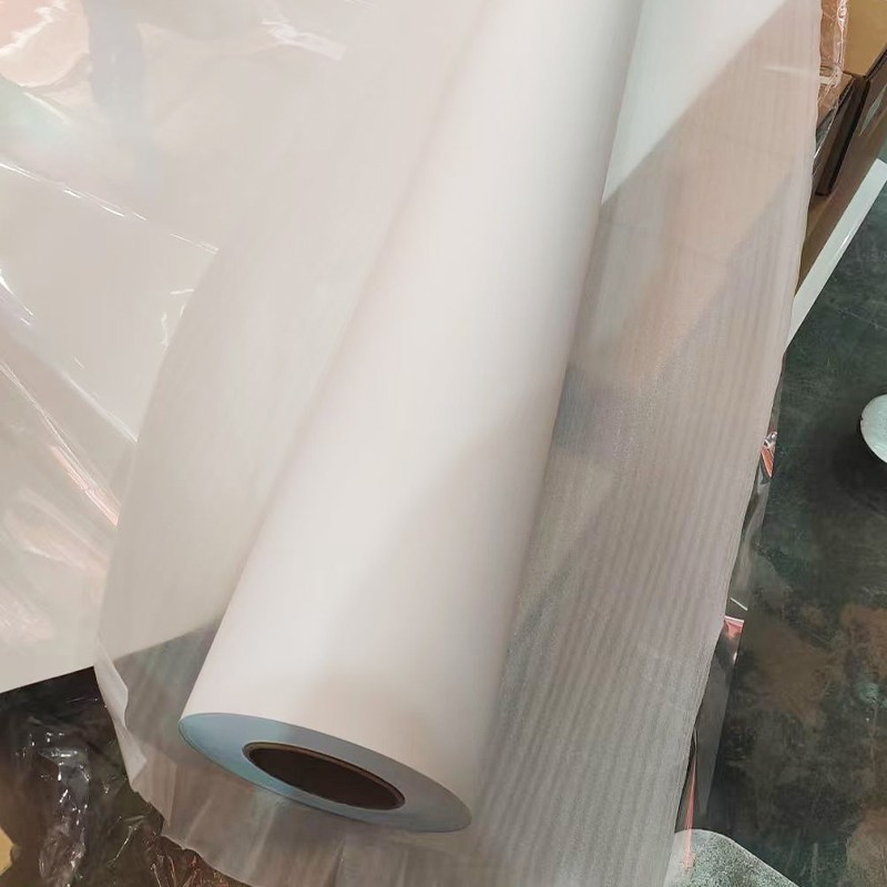 ป้ายแบนเนอร์แบบม้วนเก็บได้มีผลกระทบต่อการรับรู้แบรนด์อย่างไร?